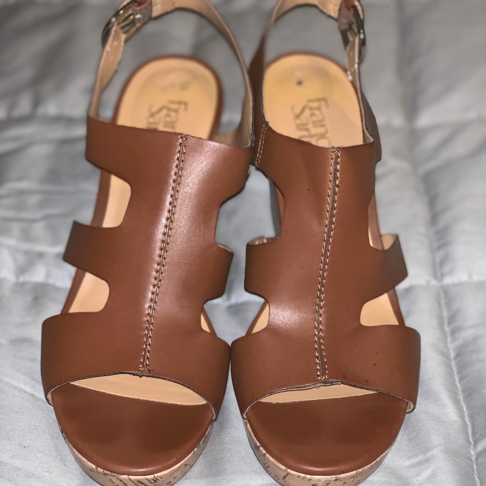 Brown Wedges